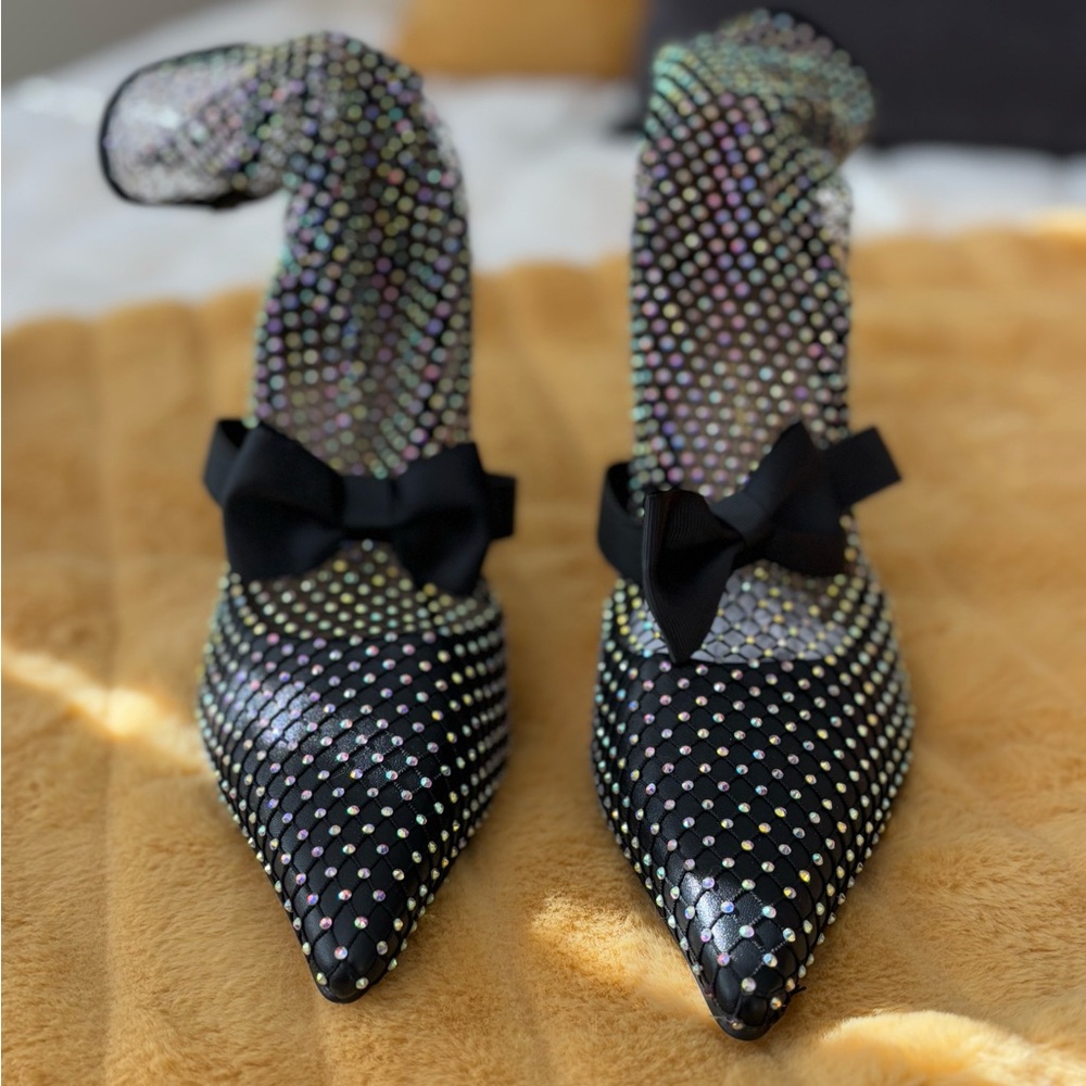 Elegant Black and Silver Bow Heels
